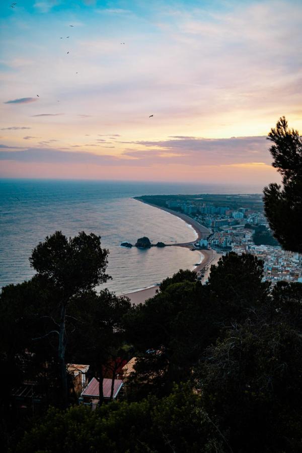 Pierre & Vacances Blanes Playa Esterno foto
