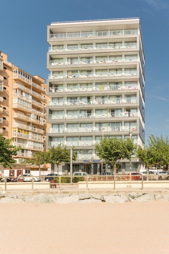 Pierre & Vacances Blanes Playa Esterno foto