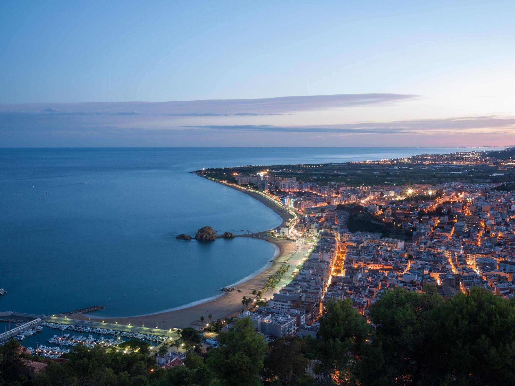 Pierre & Vacances Blanes Playa Esterno foto