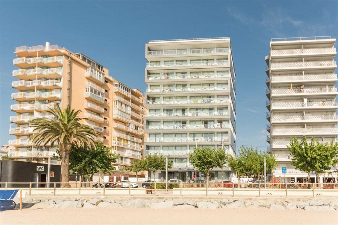 Pierre & Vacances Blanes Playa Esterno foto